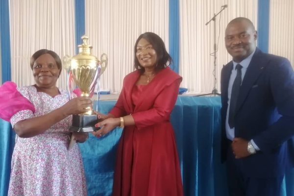 Ex First Lady preaches peace
