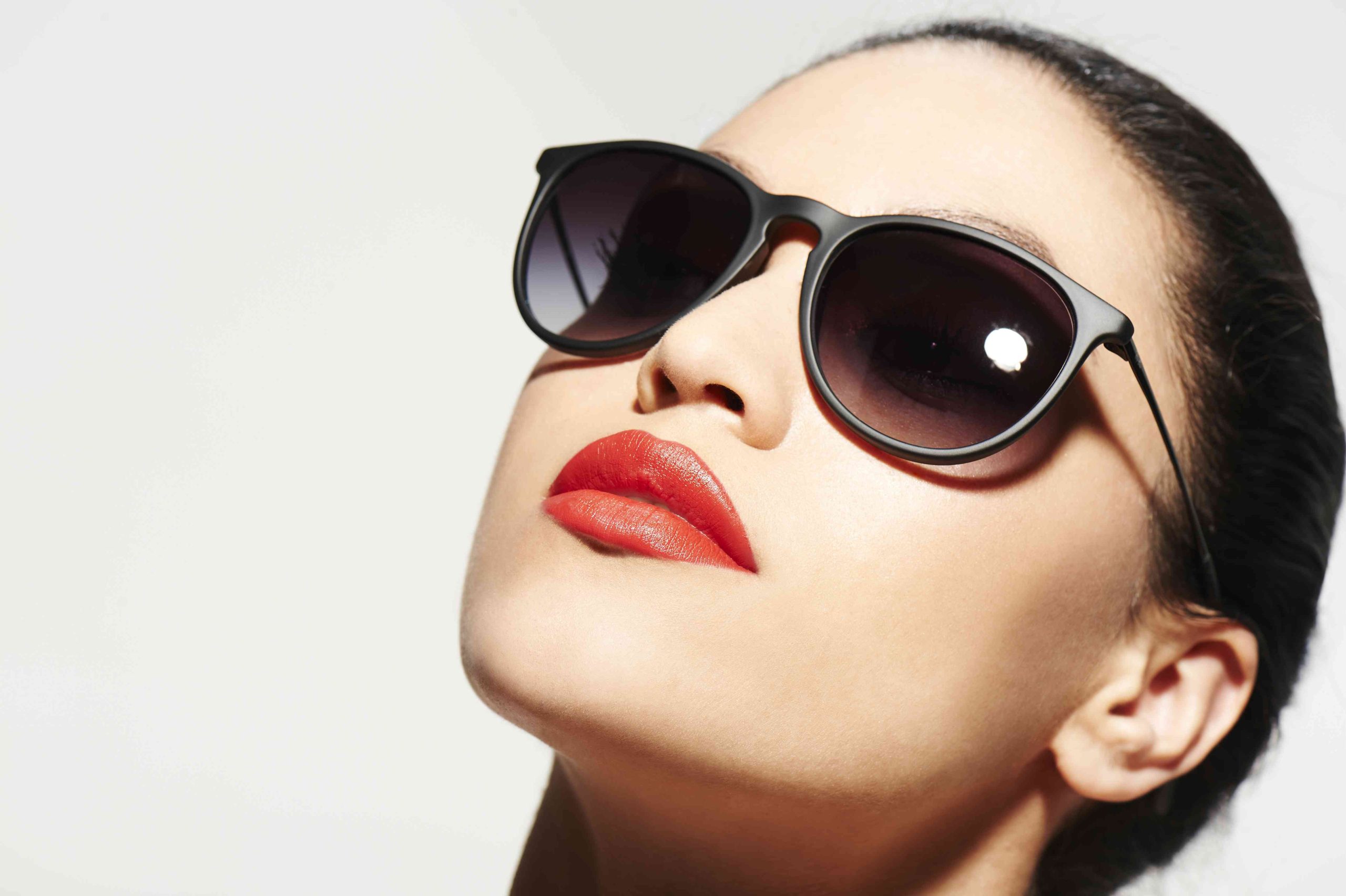 woman sunglasses